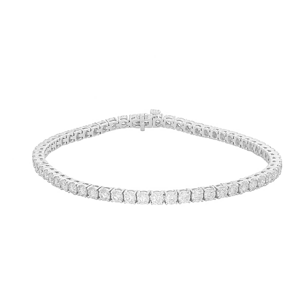Diamonds Frame The Moment, TUDOR Defines It.