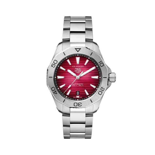 TAG Heuer Aquaracer Professional 200 Date Red