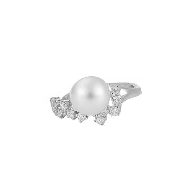 Mikimoto Classic 18k White Gold Akoya Pearl Diamond Ring