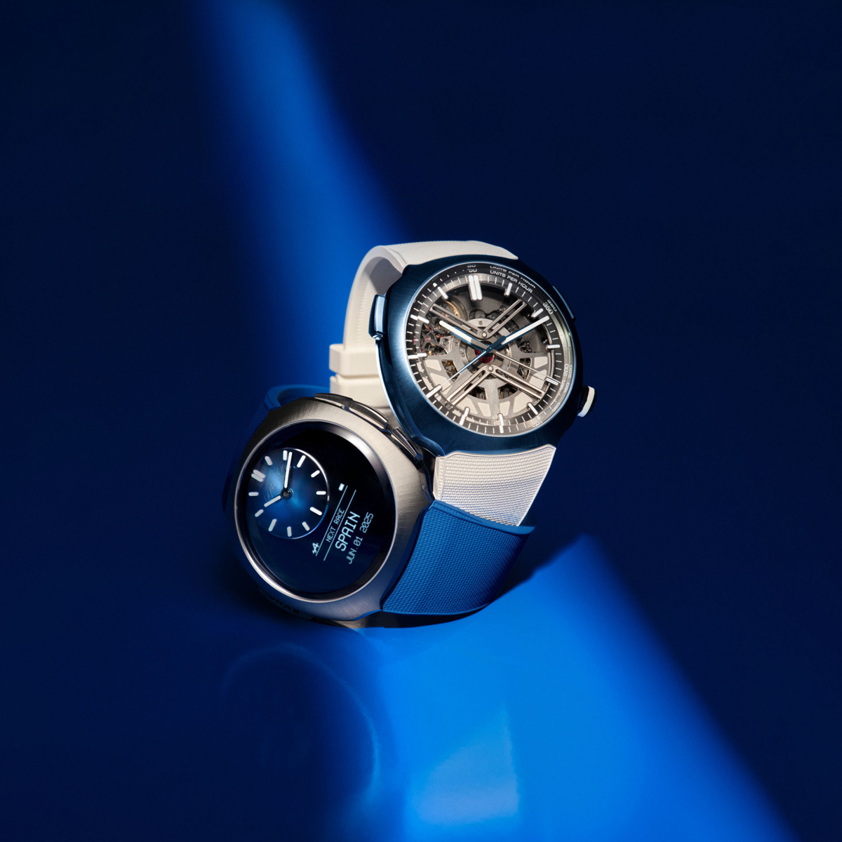 H. Moser & Cie Streamliner Alpine Drivers and Mechanics Edition 