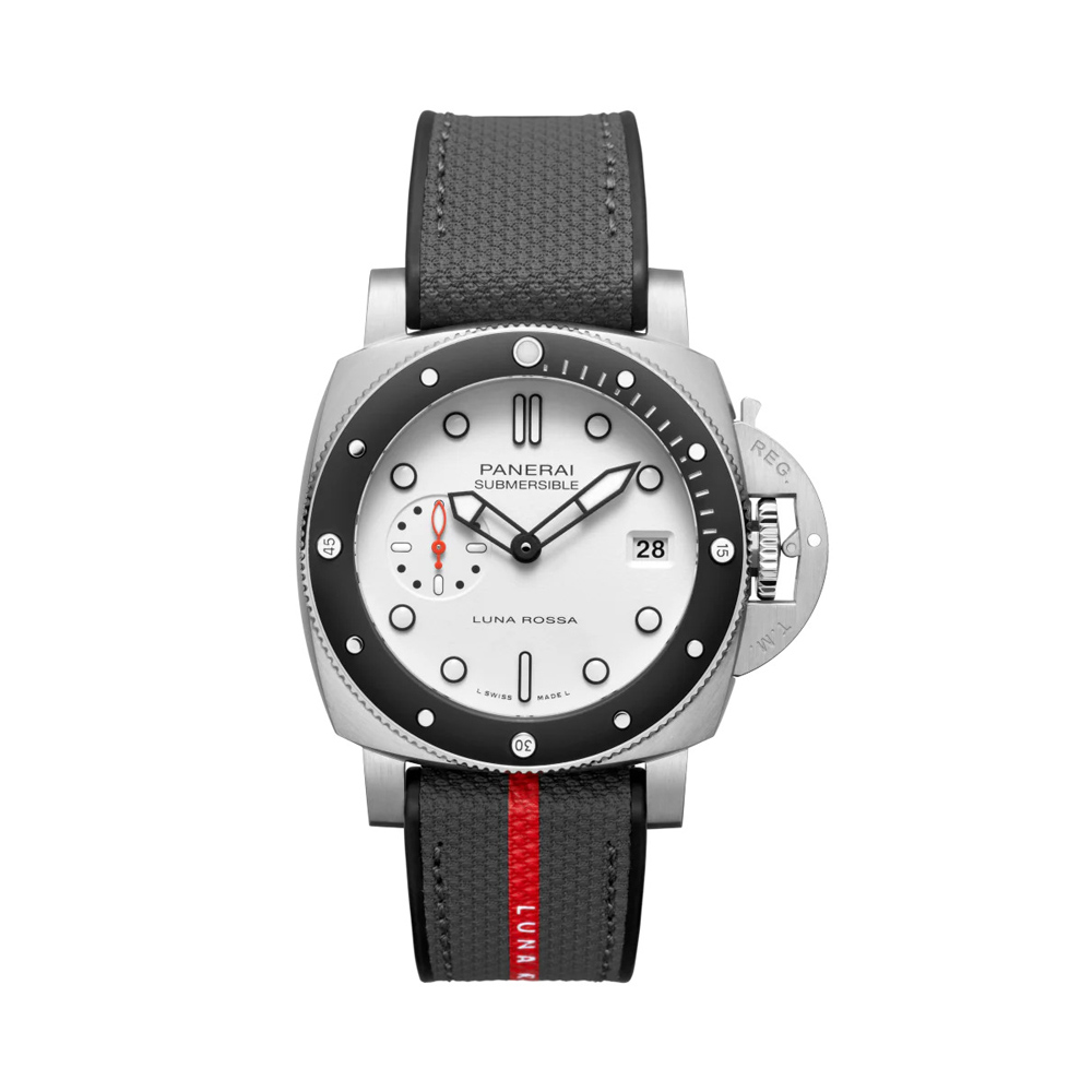 Panerai Submersible Luna Rossa 42mm White